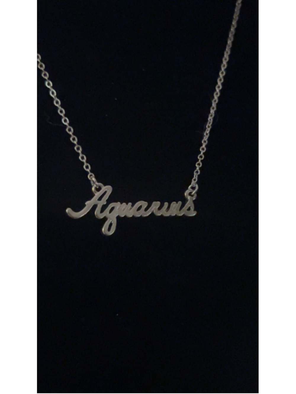 Women's Unbranded Gold Tone Aquarius Script Necklace One Size